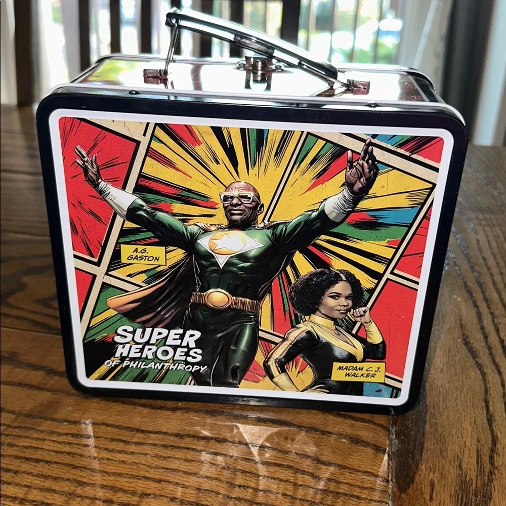 Super Heroes of Philanthropy Metal Lunchbox and Thermos Set - Multicolor